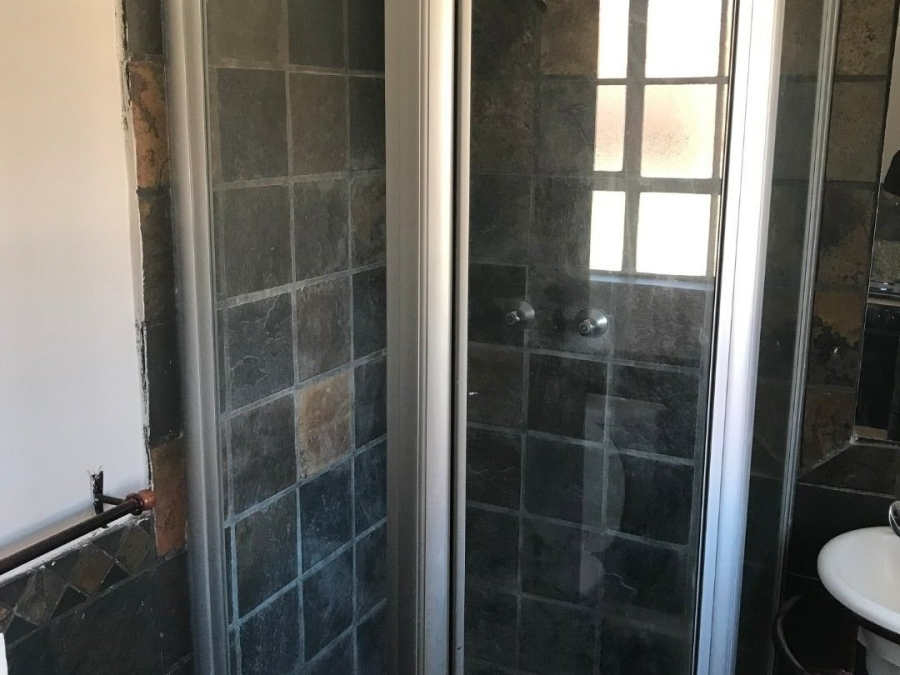 To Let 1 Bedroom Property for Rent in Dassie Rand North West